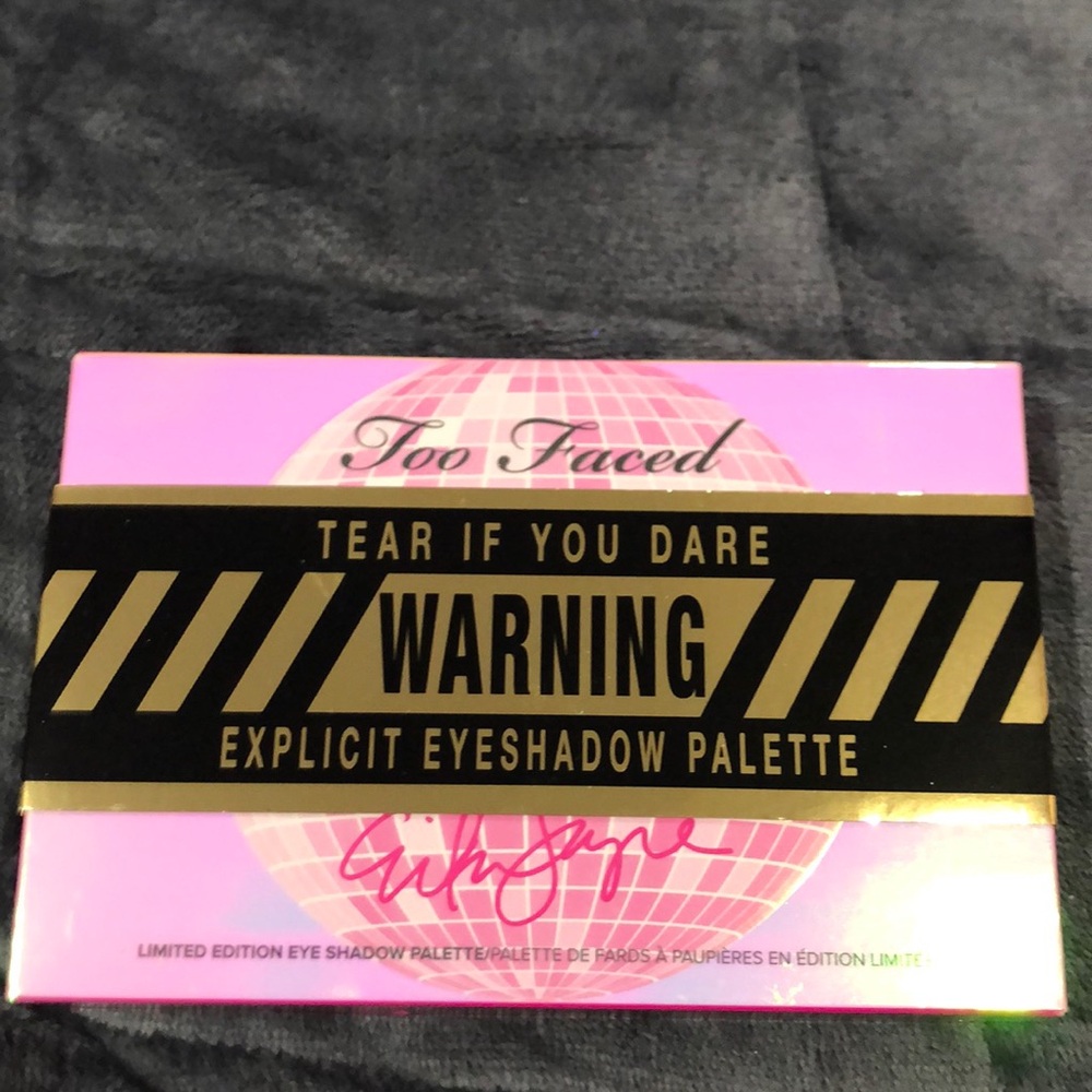💕TOO FACED PRETTY MESS EYESHADOW PALETTE 💕